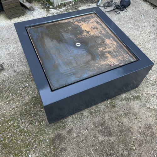 Adezz water feature 1mx1m