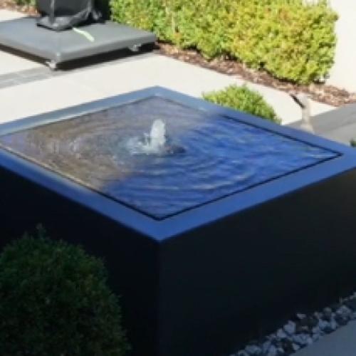 Adezz water feature 1mx1m